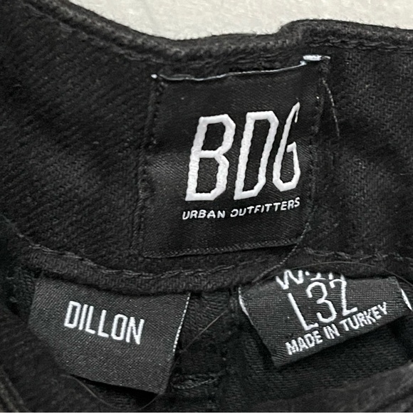 BDG Dillon high rise slim straight black denim ankle raw hem jeans size 24 - Picture 5 of 8